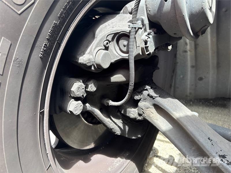Kenworth T680 Седельные тягачи