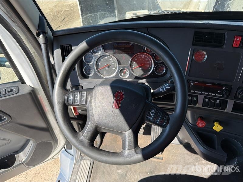 Kenworth T680 Vilcēji