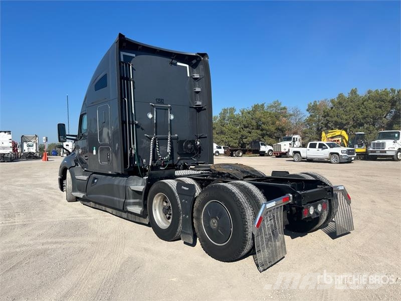 Kenworth T680 Седельные тягачи