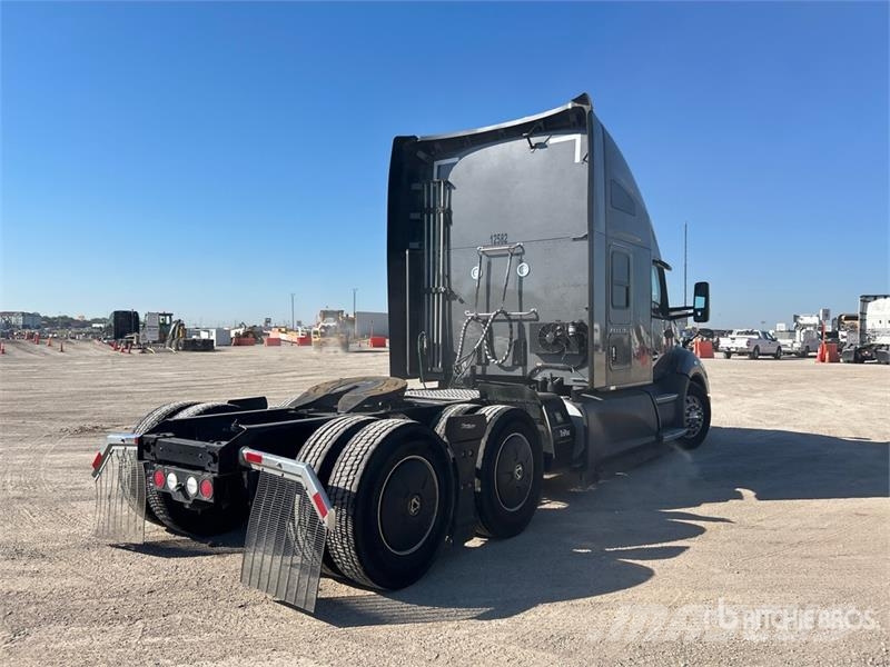 Kenworth T680 Седельные тягачи