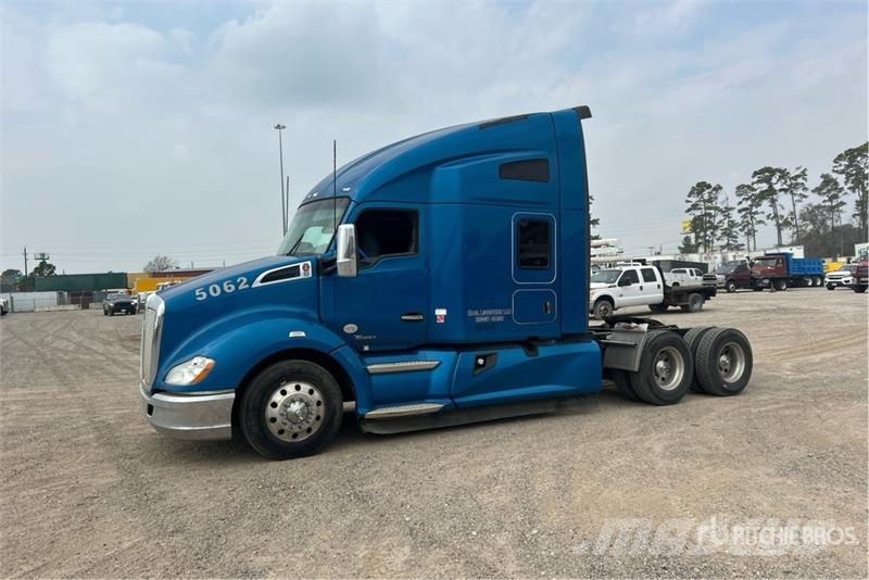 Kenworth T680 Prime Movers