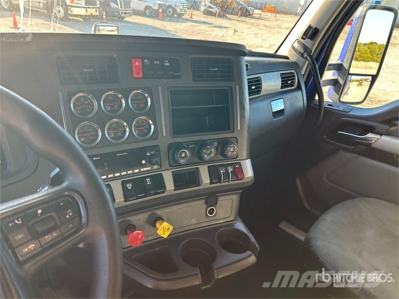 Kenworth T680 Sattelzugmaschinen