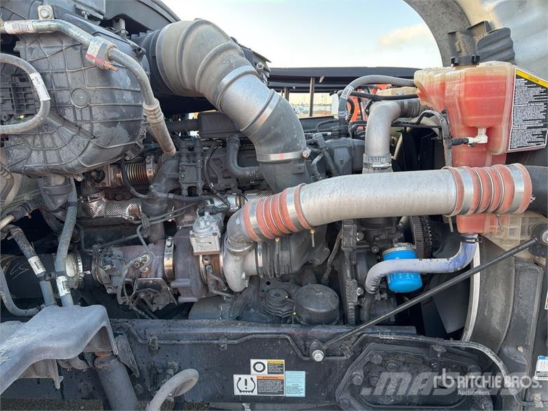 Kenworth T680 Седельные тягачи