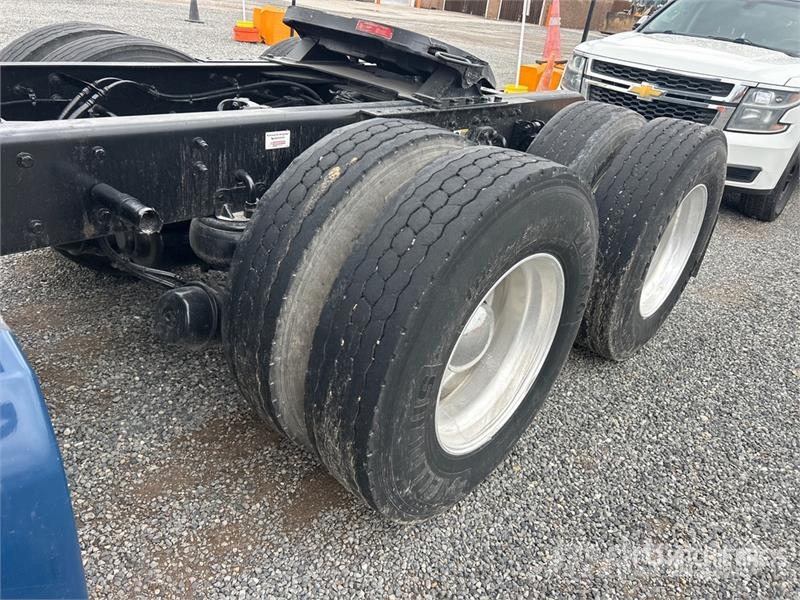 Kenworth T680 Vilcēji