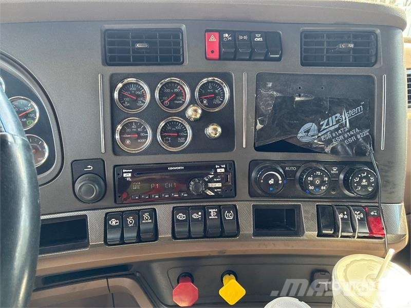 Kenworth T680 Sattelzugmaschinen