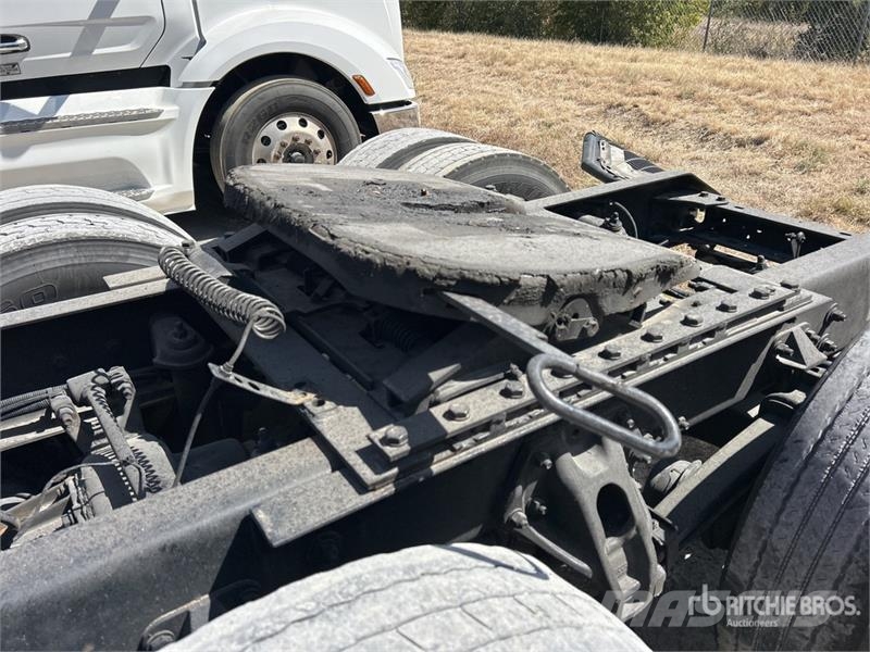 Kenworth T680 Vetopöytäautot