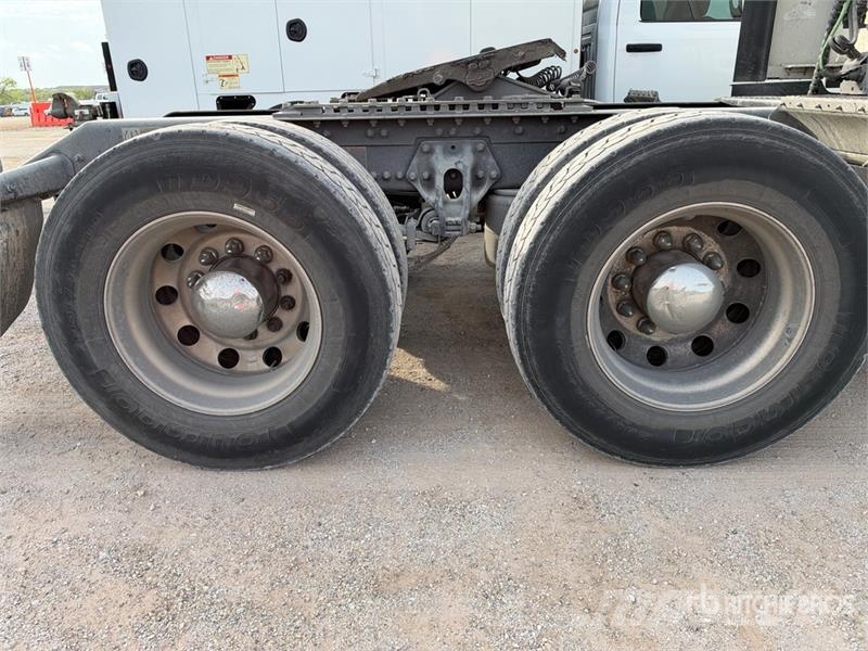Kenworth T680 Cavalos mecânicos