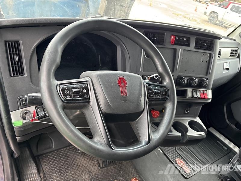 Kenworth T680 Sattelzugmaschinen