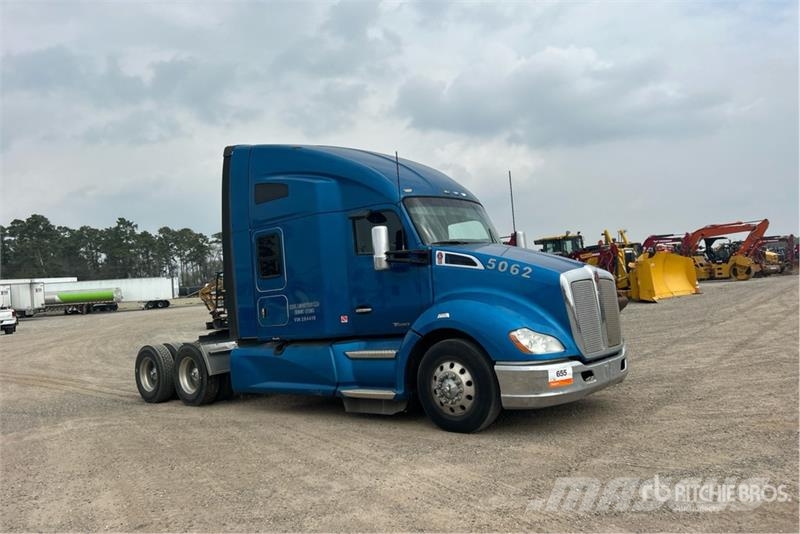 Kenworth T680 Prime Movers