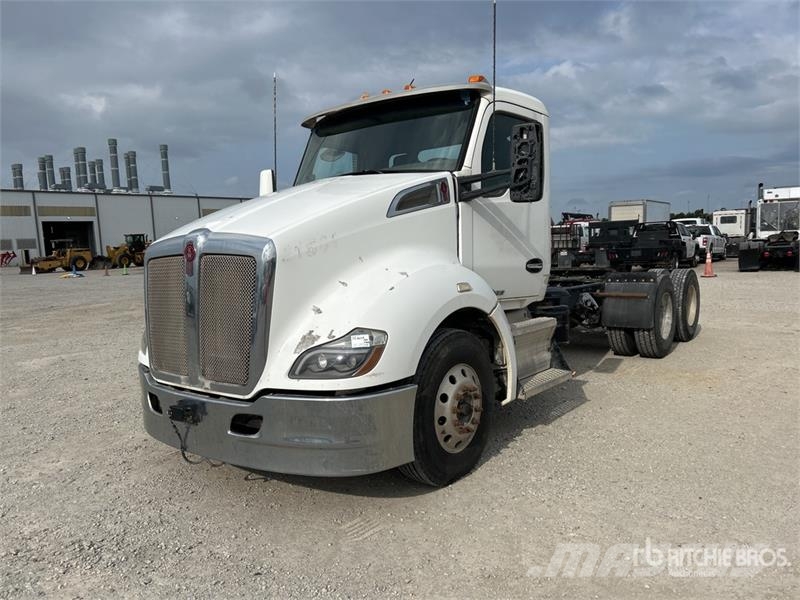 Kenworth T680 Camiones tractor