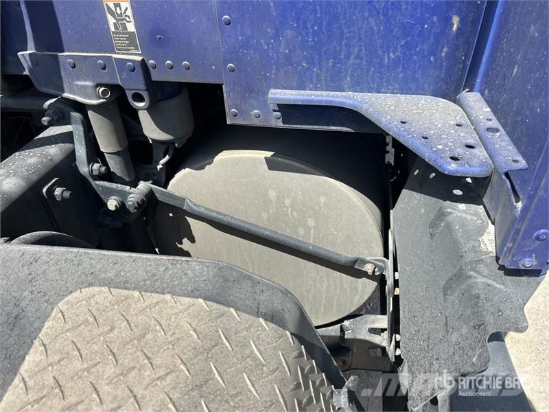 Kenworth T680 Vetopöytäautot