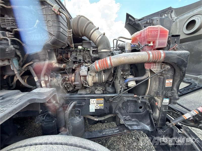 Kenworth T680 Седельные тягачи