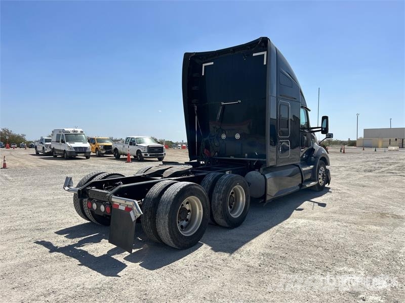 Kenworth T680 Naudoti vilkikai