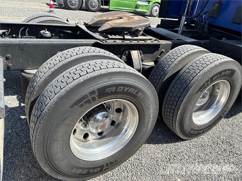 Kenworth T680 Sattelzugmaschinen