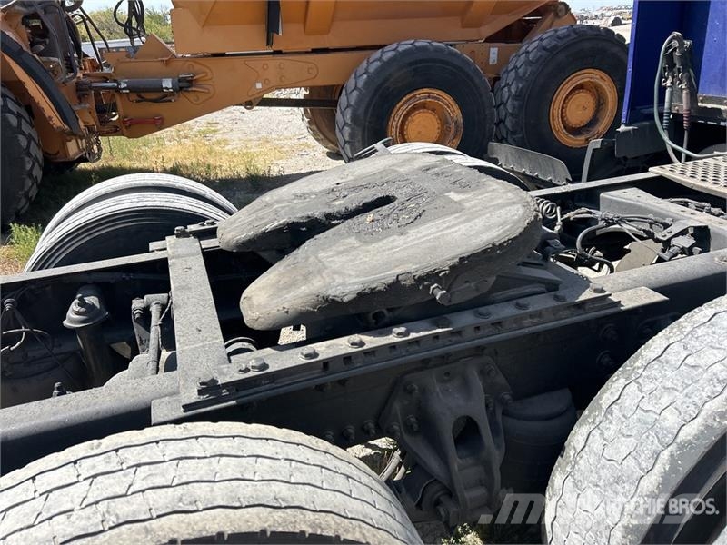 Kenworth T680 Vetopöytäautot