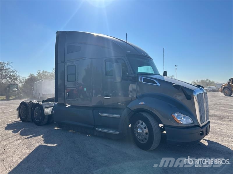 Kenworth T680 Седельные тягачи