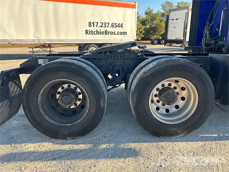 Kenworth T680 Sattelzugmaschinen