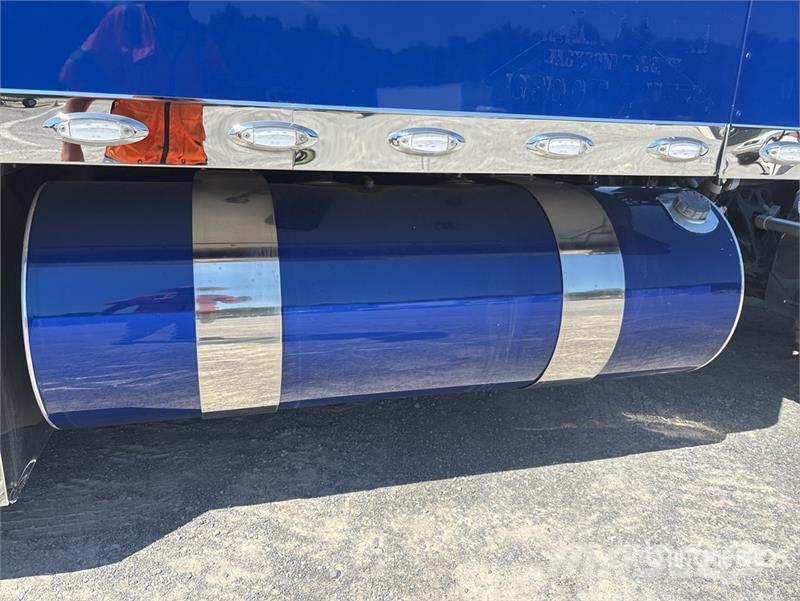 Kenworth T680 Sattelzugmaschinen