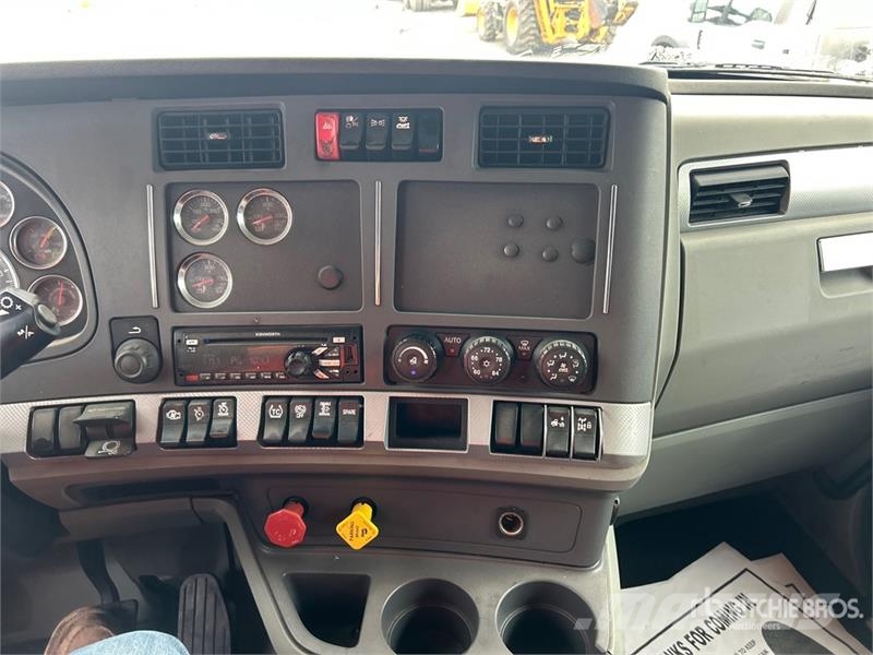 Kenworth T680 Vilcēji
