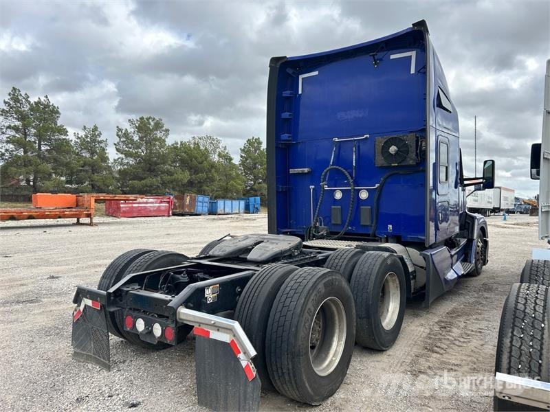 Kenworth T680 Седельные тягачи