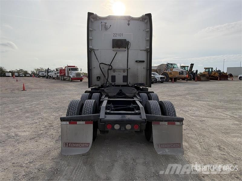 Kenworth T680 Cavalos mecânicos