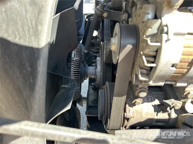 Kenworth T680 Vetopöytäautot