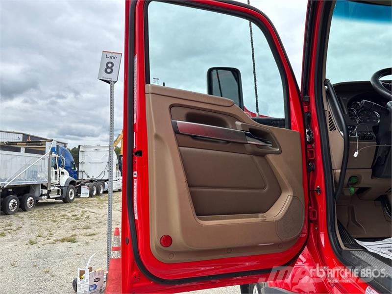 Kenworth T680 Vilcēji