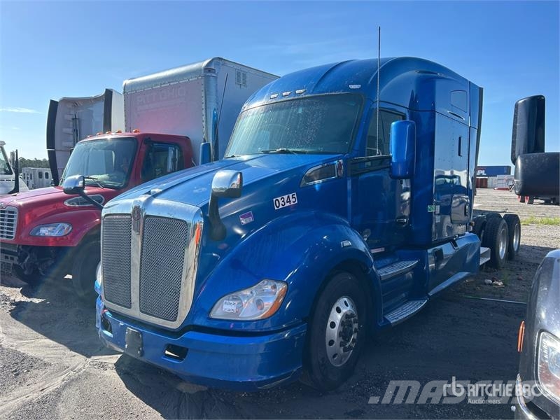 Kenworth T680 Vetopöytäautot