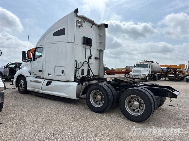 Kenworth T680 Tracteur routier
