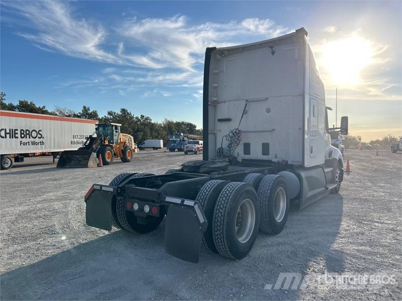 Kenworth T680 Çekiciler