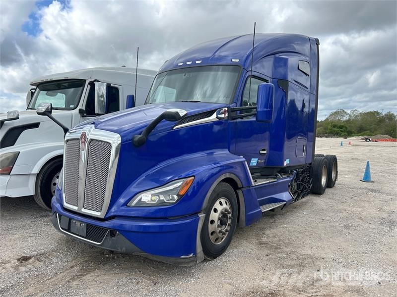 Kenworth T680 Седельные тягачи