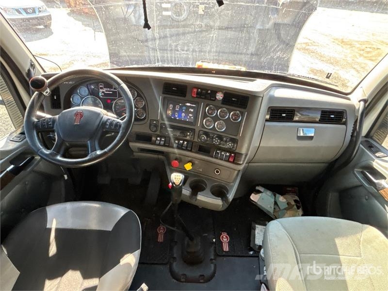Kenworth T680 Vilcēji
