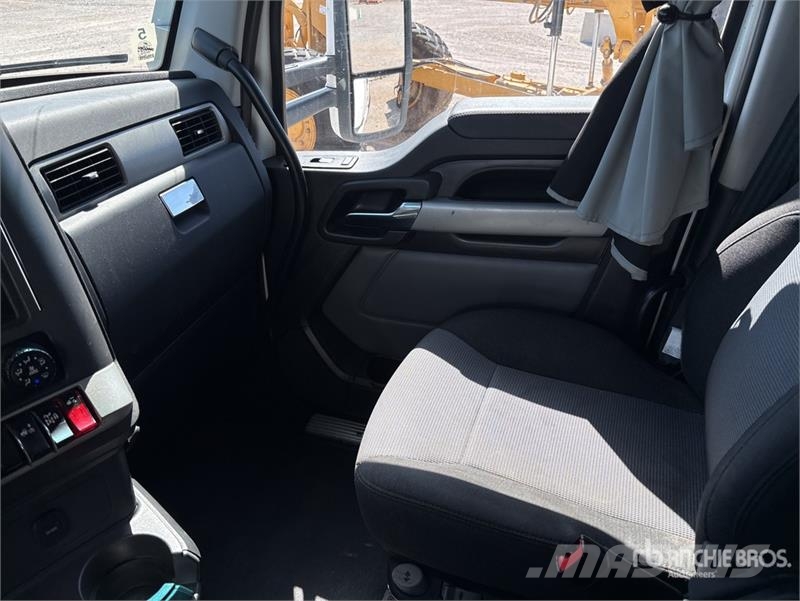 Kenworth T680 Седельные тягачи