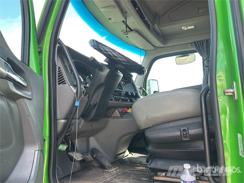 Kenworth T680 Vlačilci