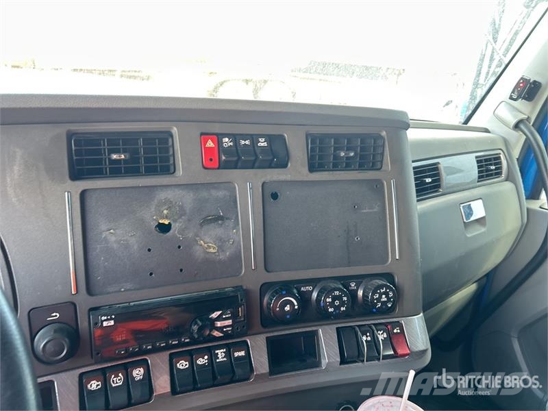 Kenworth T680 Vilcēji