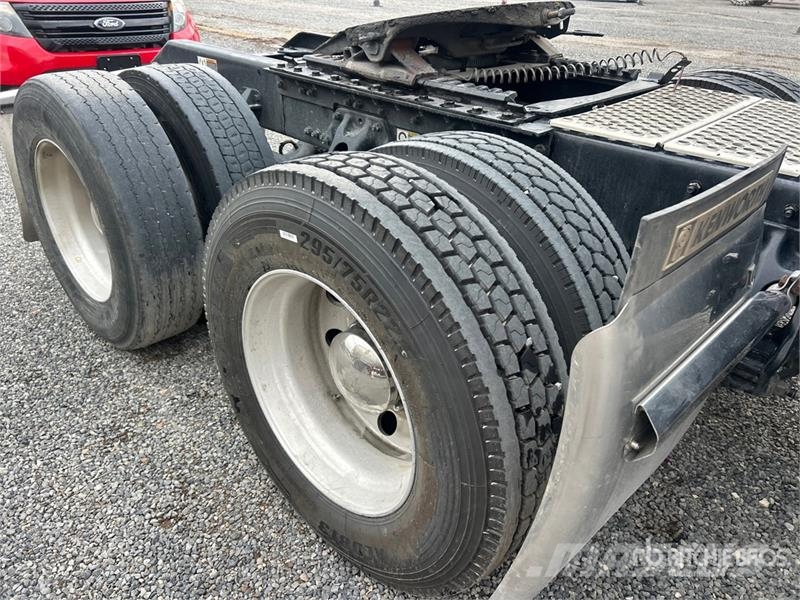 Kenworth T680 Nyergesvontatók