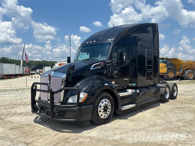 Kenworth T680 Седельные тягачи