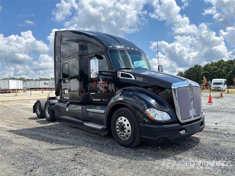 Kenworth T680 Седельные тягачи