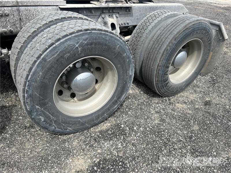 Kenworth T680 Çekiciler