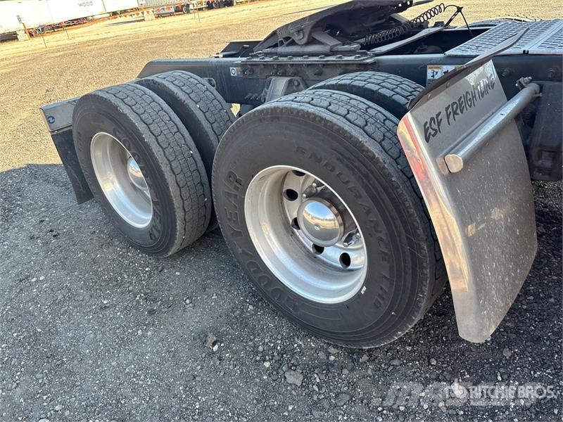 Kenworth T680 Vilcēji