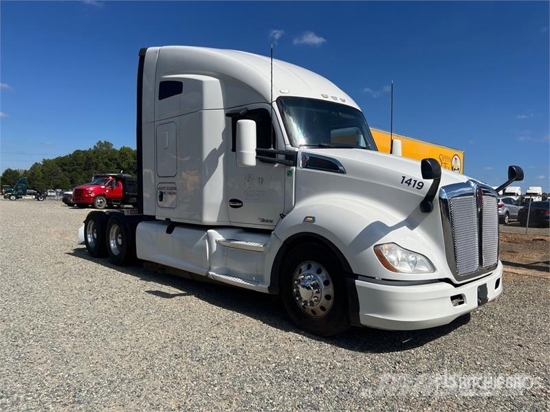 Kenworth T680 Nyergesvontatók