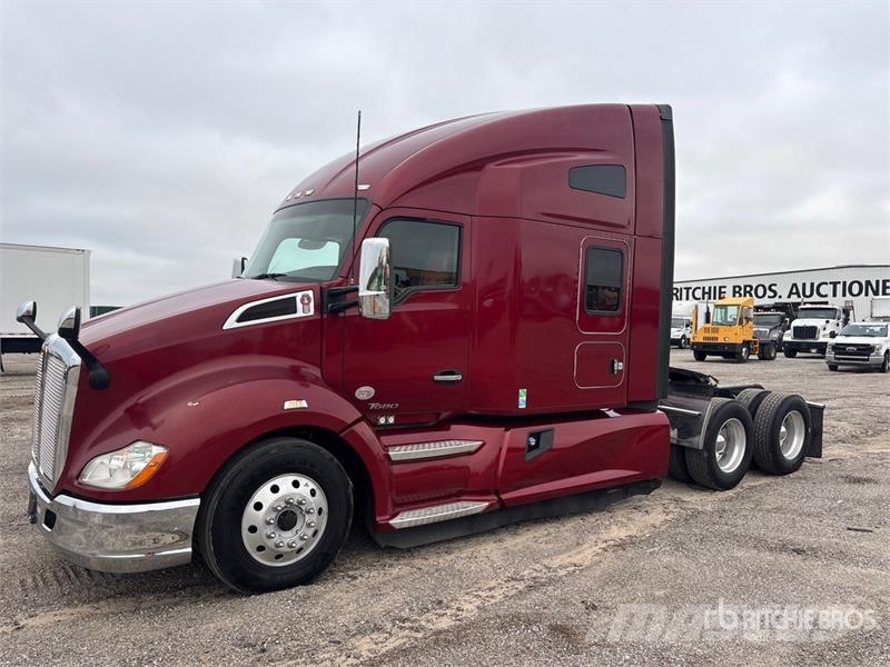 Kenworth T680 Τράκτορες