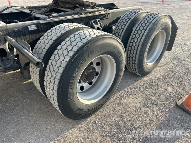 Kenworth T680 Çekiciler