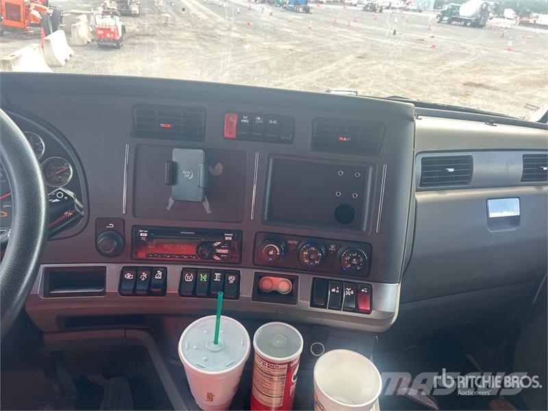 Kenworth T680 Trekkvogner
