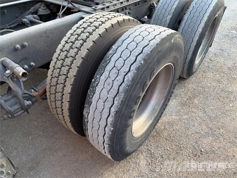 Kenworth T680 Седельные тягачи