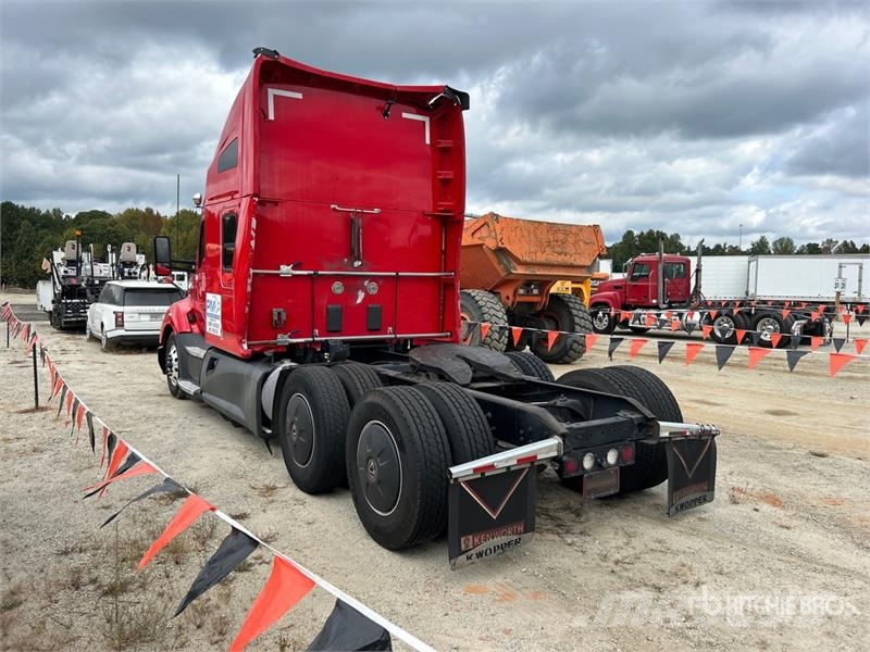 Kenworth T680 Sattelzugmaschinen