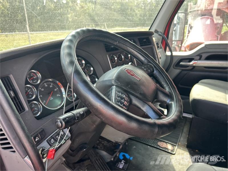 Kenworth T680 Vilcēji