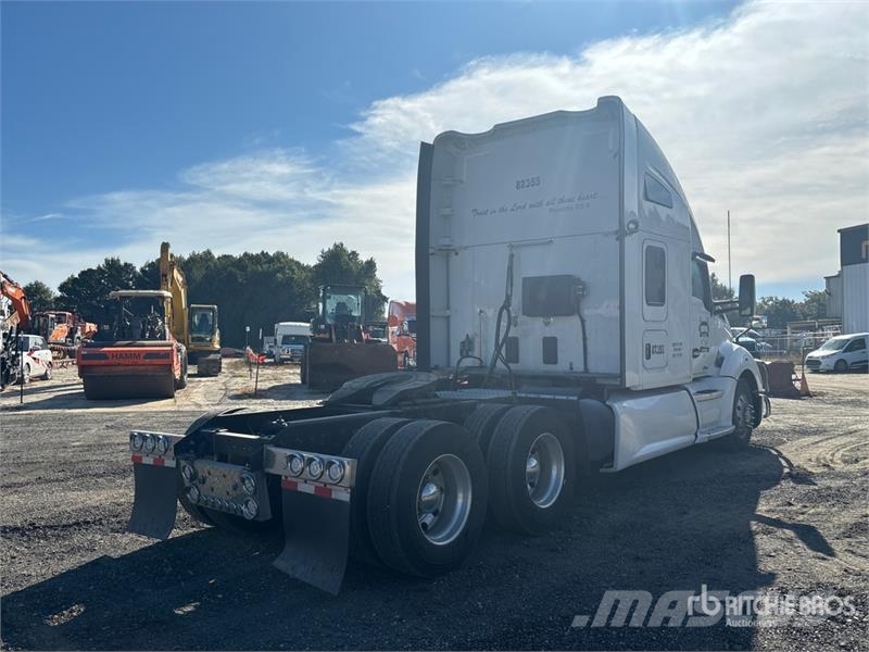 Kenworth T680 Vilcēji