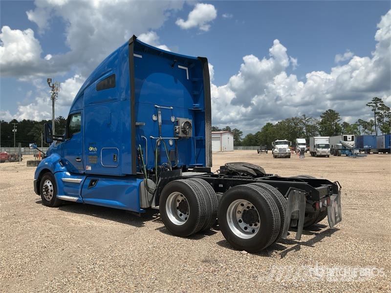Kenworth T680 Camiones tractor