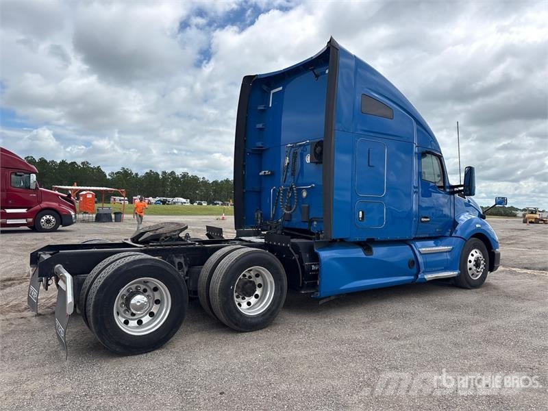 Kenworth T680 Vilcēji